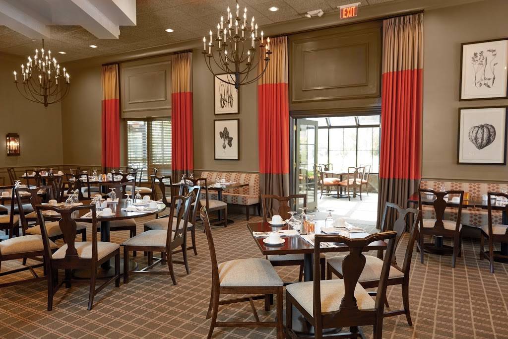 21 Lake Restaurant and Bar | restaurant | 21 Lake Ave Ext, Danbury, CT 06811, USA | 2037441776 OR +1 203-744-1776