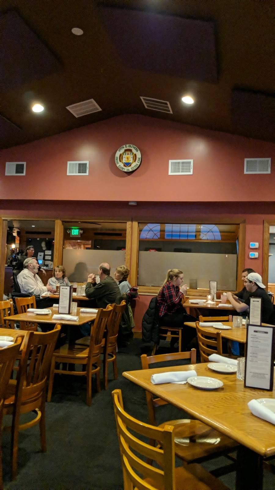 Otis & Olivers | restaurant | 30 Mill Rd, Latham, NY 12110, USA | 5187859291 OR +1 518-785-9291