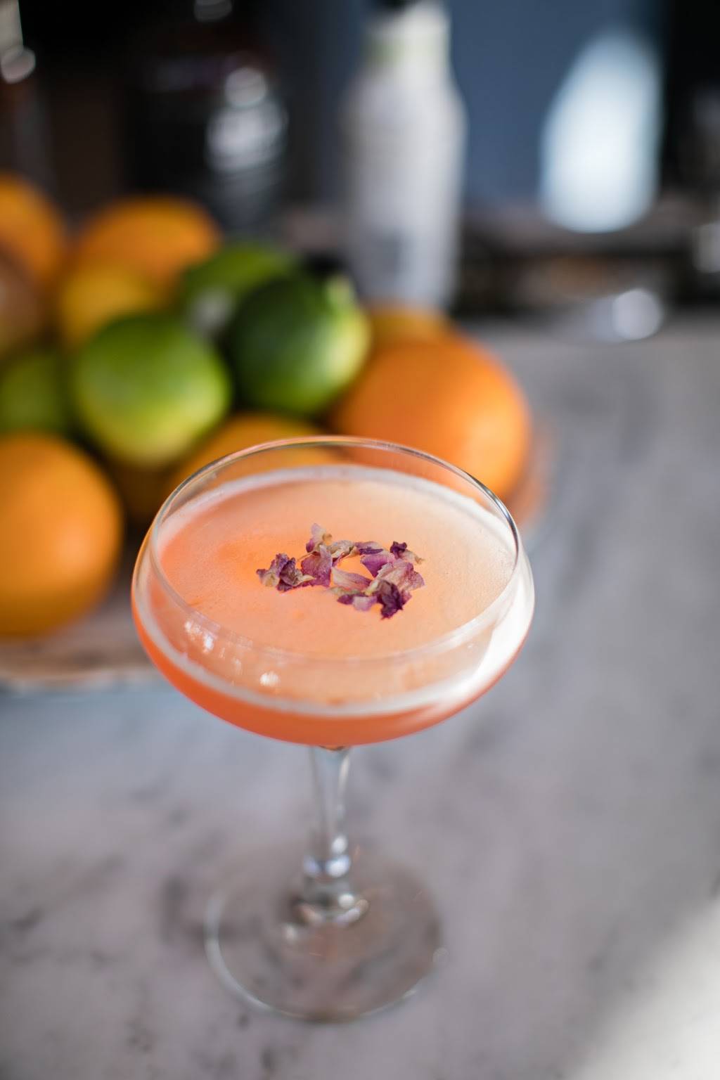 The Southern Gentleman | restaurant | 3035 Peachtree Rd, Atlanta, GA 30305, USA | 4049399845 OR +1 404-939-9845