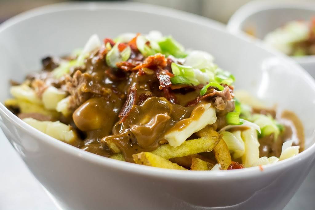 LAubergiste Resto Bistro | restaurant | 58 Rue Principale, Gatineau, QC J9H 3L6, Canada | 8195573858 OR +1 819-557-3858