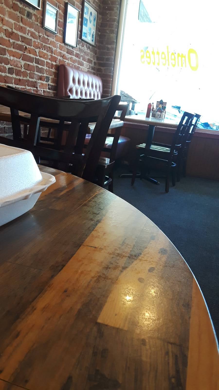 Edelweiss 2 | restaurant | 111 Sacramento St, Auburn, CA 95603, USA | 5308898123 OR +1 530-889-8123