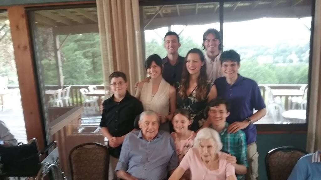 Hill Top Inn Restaurant, Banquets & Catering | restaurant | 171 Jerusalem Hill Rd, Elmira, NY 14901, USA | 6077326728 OR +1 607-732-6728