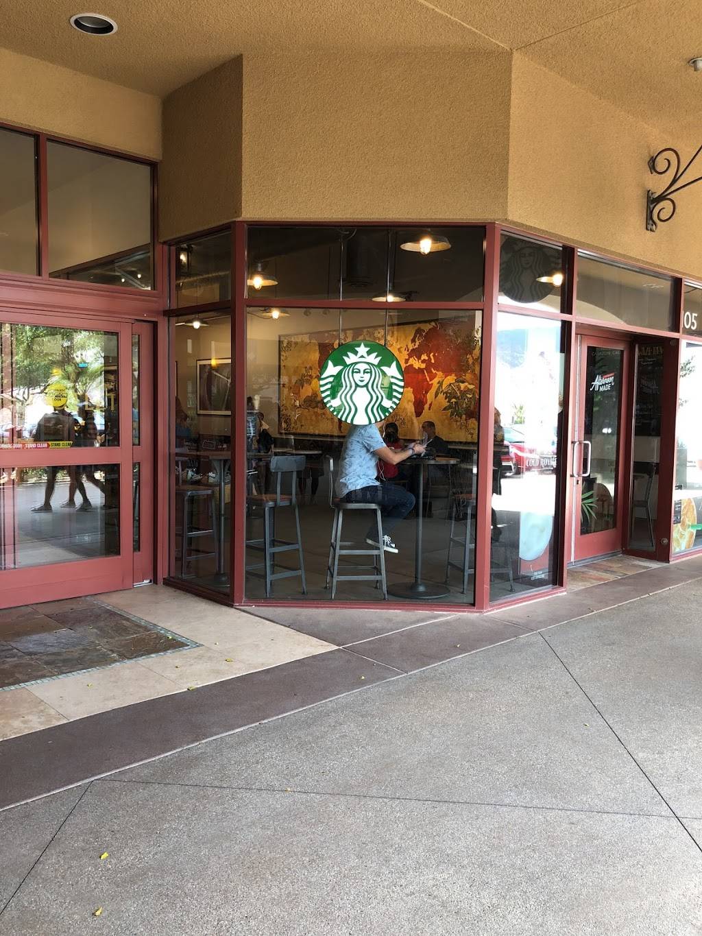 Starbucks | cafe | 48750 Seminole Dr #105, Cabazon, CA 92230, USA | 9518492149 OR +1 951-849-2149