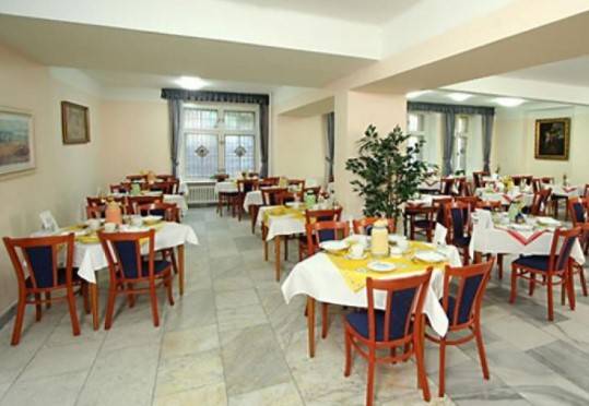 New Course Catering & Restaurant | restaurant | 500 3rd St NW, Washington, DC 20001, USA | 2023478790 OR +1 202-347-8790