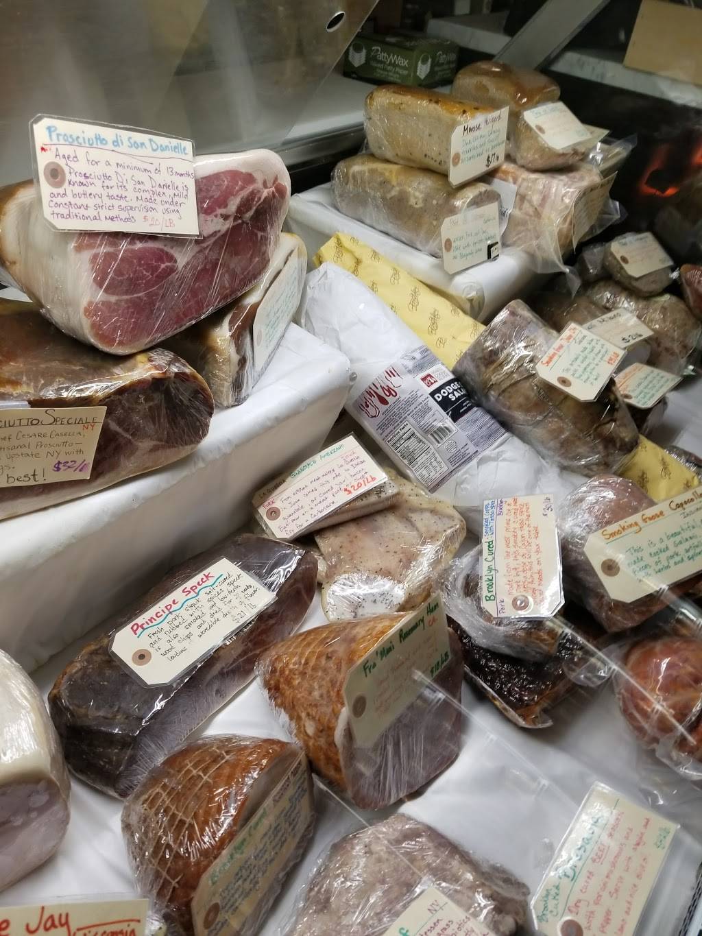 Astoria Bier & Cheese-Ditmars | restaurant | 35-11 Ditmars Blvd, Astoria, NY 11105, USA | 7182556982 OR +1 718-255-6982