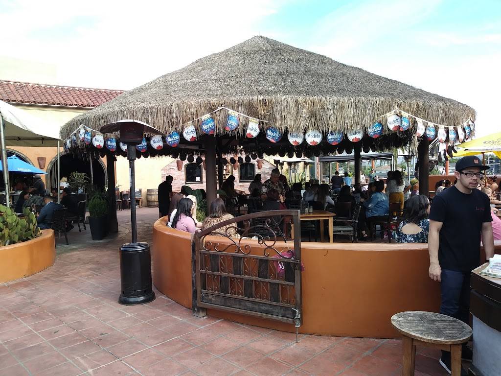 La Vida Cantina | restaurant | 1870 Harbor Blvd, Costa Mesa, CA 92627, USA | 9496122349 OR +1 949-612-2349