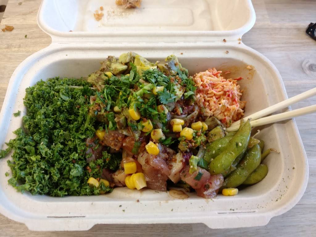 Lake Chabot Public Market | cafe | 18911 Lake Chabot Rd, Castro Valley, CA 94546, USA | 5105386263 OR +1 510-538-6263