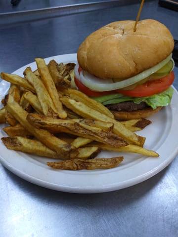 Alehouse Grill | restaurant | 1234 N Main St, Bowling Green, OH 43402, USA | 4193520020 OR +1 419-352-0020