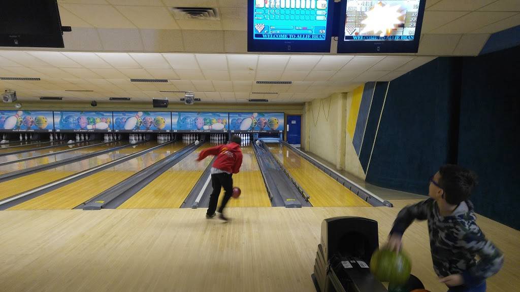 Allie Brandt Lanes | meal takeaway | 6510 Lincoln Ave, Lockport, NY 14094, USA | 7164335976 OR +1 716-433-5976