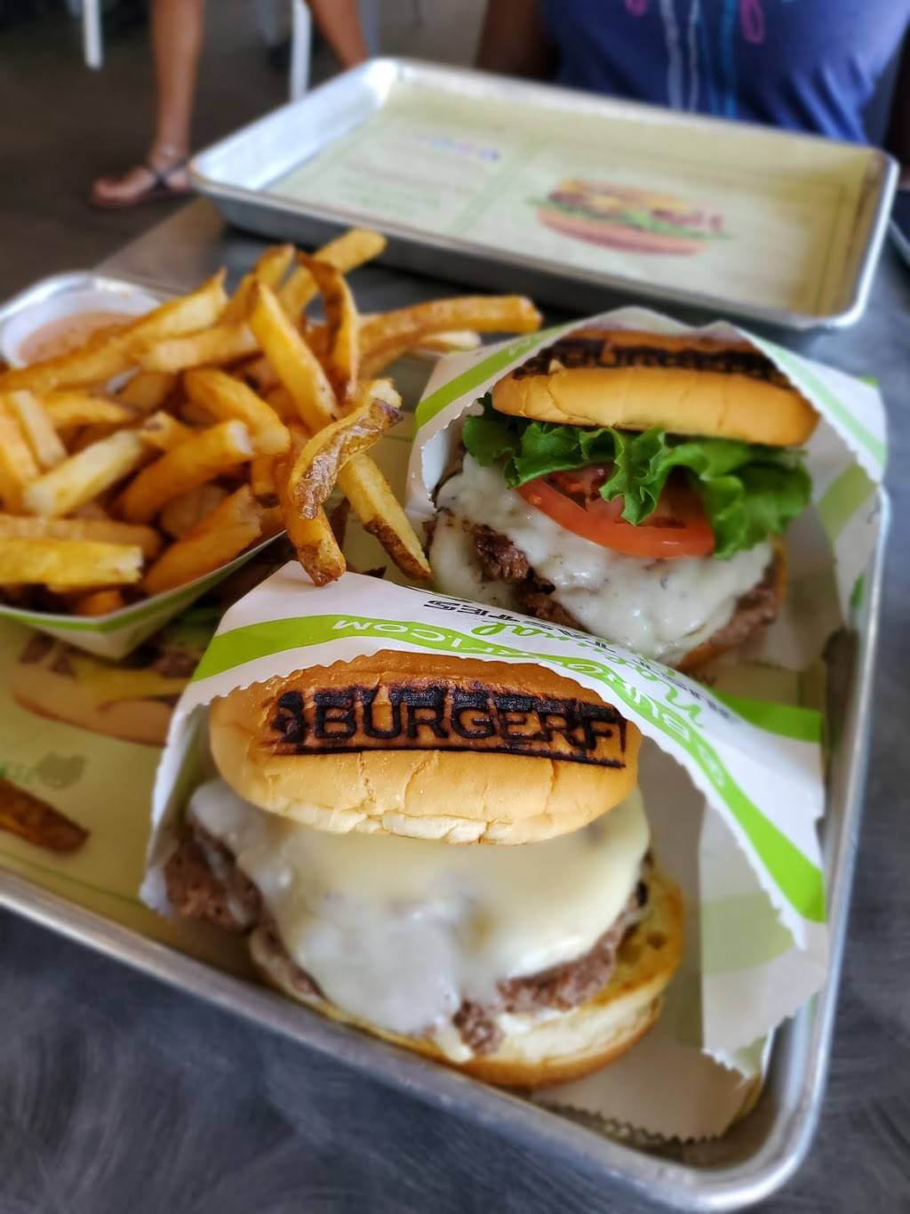 BurgerFi | restaurant | 108 Riverside Ave #501, Jacksonville, FL 32202, USA | 9043553066 OR +1 904-355-3066