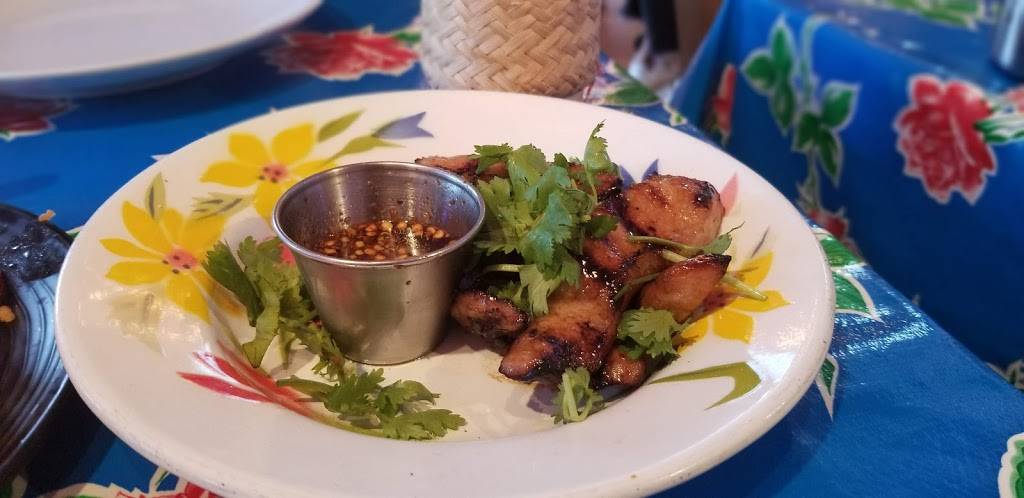 NIGHT + MARKET Sahm | restaurant | 2533 Lincoln Blvd, Venice, CA 90291, USA | 3103010333 OR +1 310-301-0333