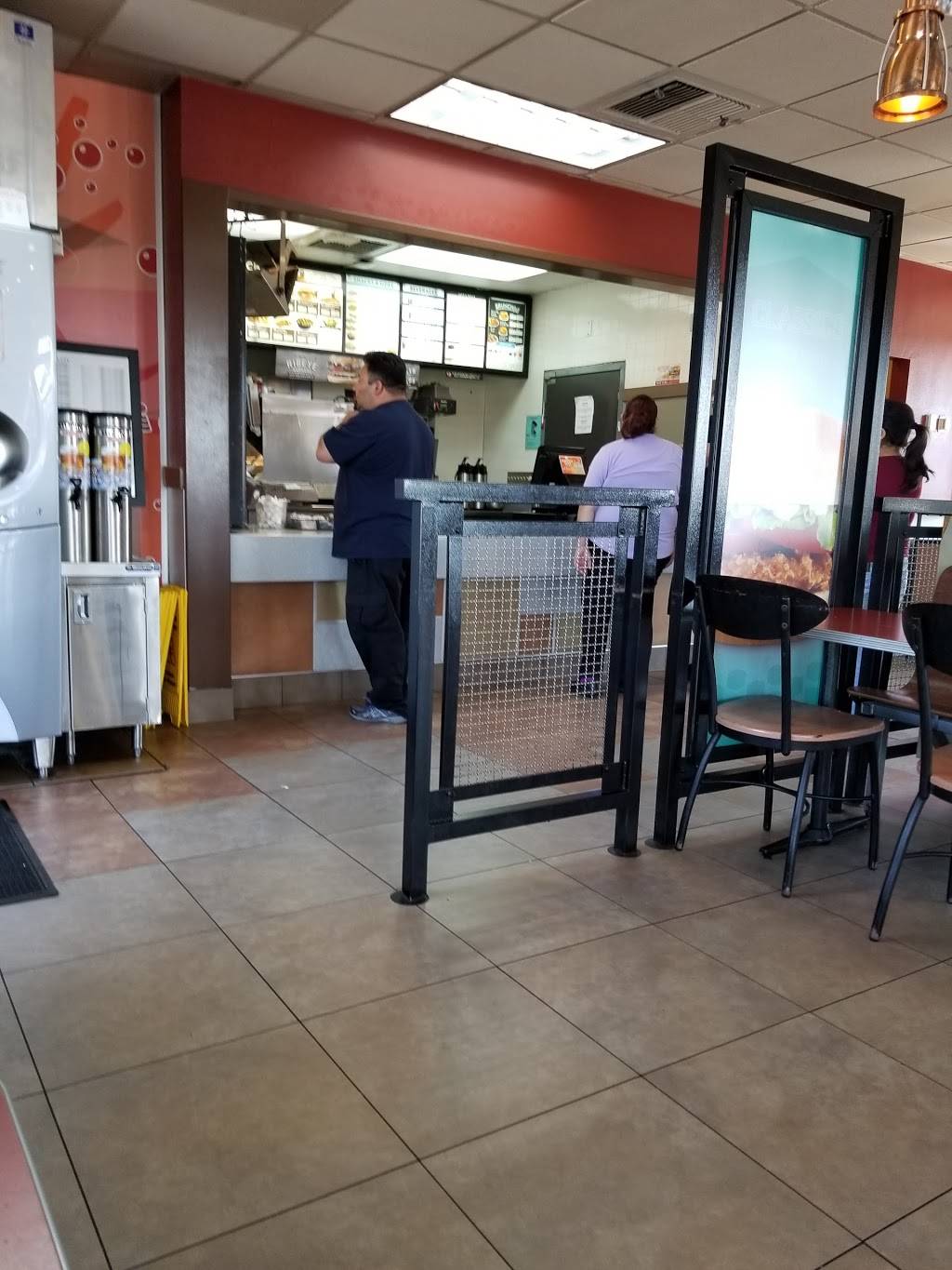 Jack in the Box | restaurant | 11630 Hempstead Hwy, Houston, TX 77092, USA | 2819011763 OR +1 281-901-1763