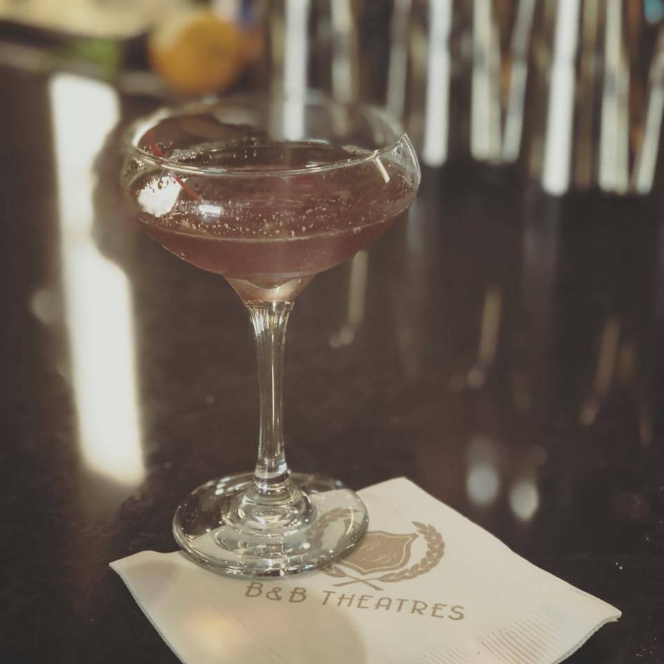 Johnnies Jazz Bar & Grille | restaurant | 1903 Victory Dr, Liberty, MO 64068, USA | 8167922675 OR +1 816-792-2675