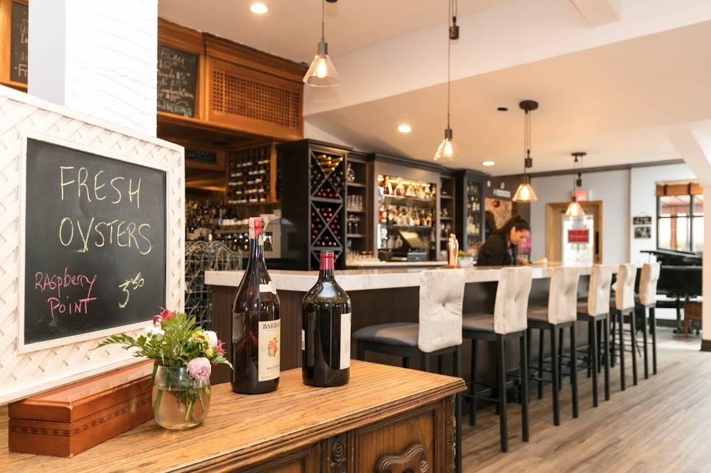 Casa Mia Ristorante | restaurant | 3518 Portage Rd, Niagara Falls, ON L2J 2K4, Canada | 9053565410 OR +1 905-356-5410