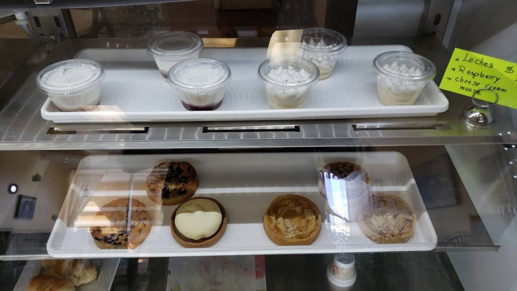 IDINER Cafe & bakery | bakery | 3260 Vineland Rd #101a, Kissimmee, FL 34746, USA | 4074790053 OR +1 407-479-0053