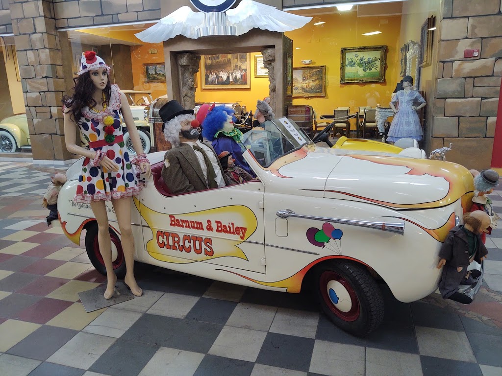 Dezerland Park Orlando | restaurant | 5250 International Dr, Orlando, FL 32819, USA | 3217541700 OR +1 321-754-1700