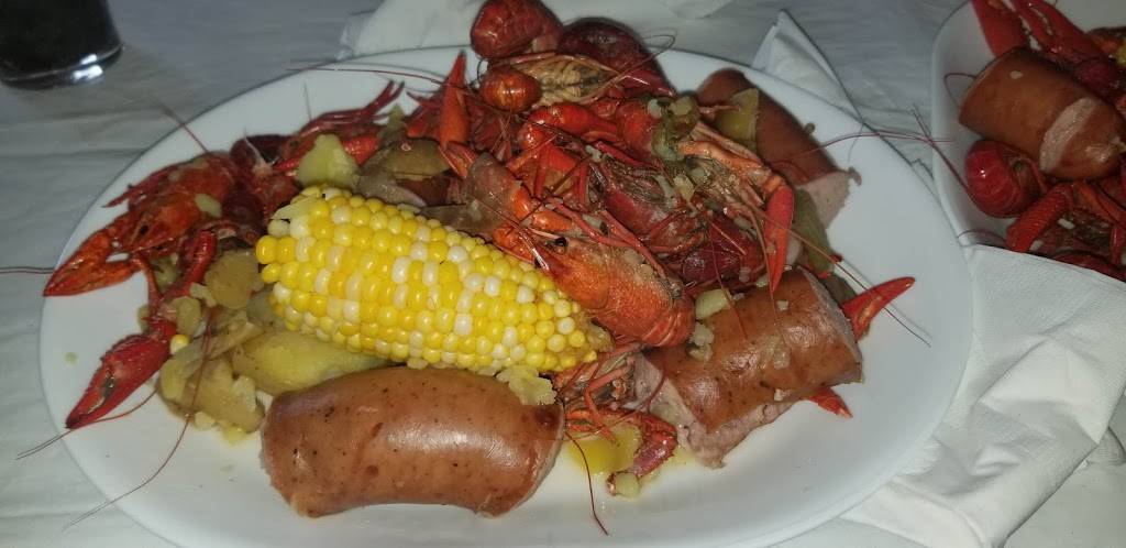 Ramble Inn | restaurant | 10311 Kinsman Rd, Newbury Township, OH 44065, USA | 4405641459 OR +1 440-564-1459