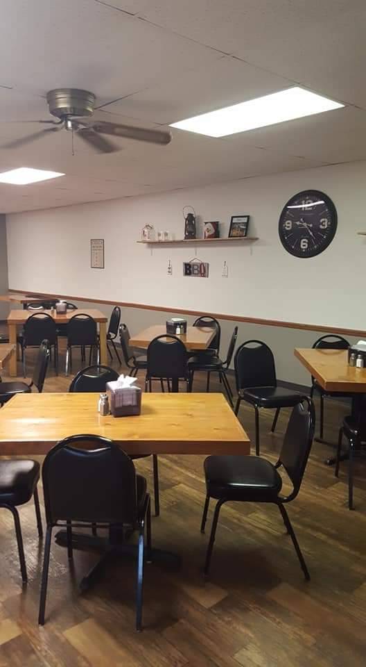 Smokin Grumps BBQ | restaurant | 409 Court St, Rockwell City, IA 50579, USA | 7122975772 OR +1 712-297-5772