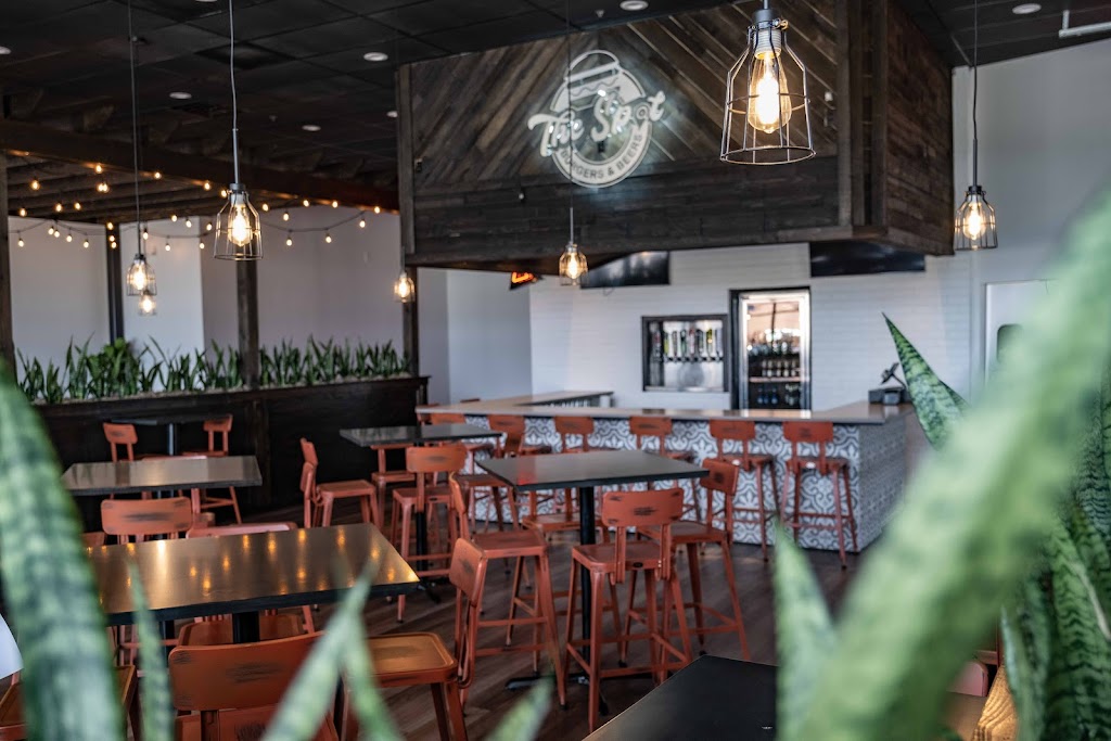 The Spot Burgers and Beers | restaurant | 3011 Longford Dr, Spring Hill, TN 37174, USA | 6153028289 OR +1 615-302-8289