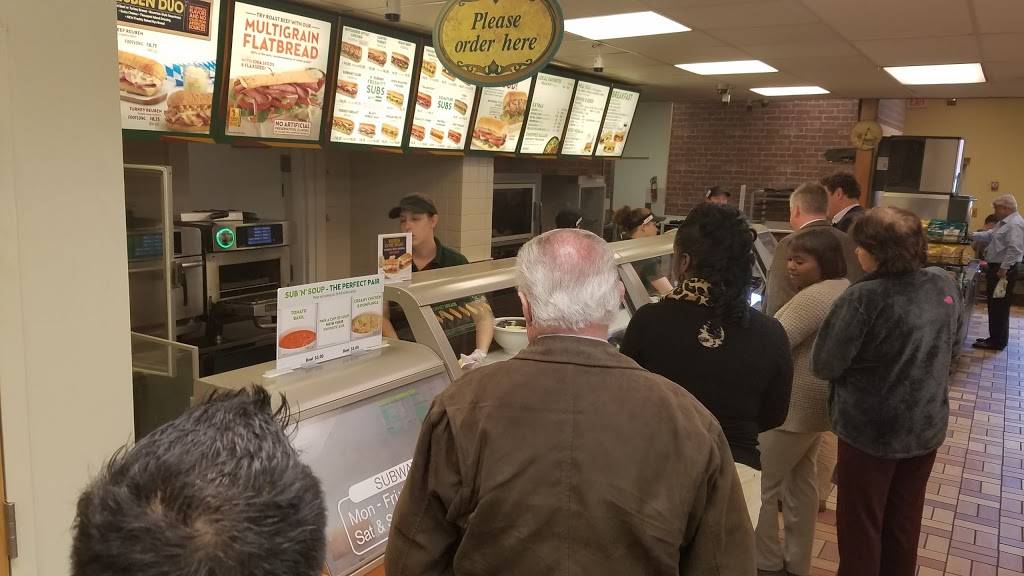 Subway | restaurant | 1467 Ingram St, Norfolk, VA 23505, USA | 7574236214 OR +1 757-423-6214