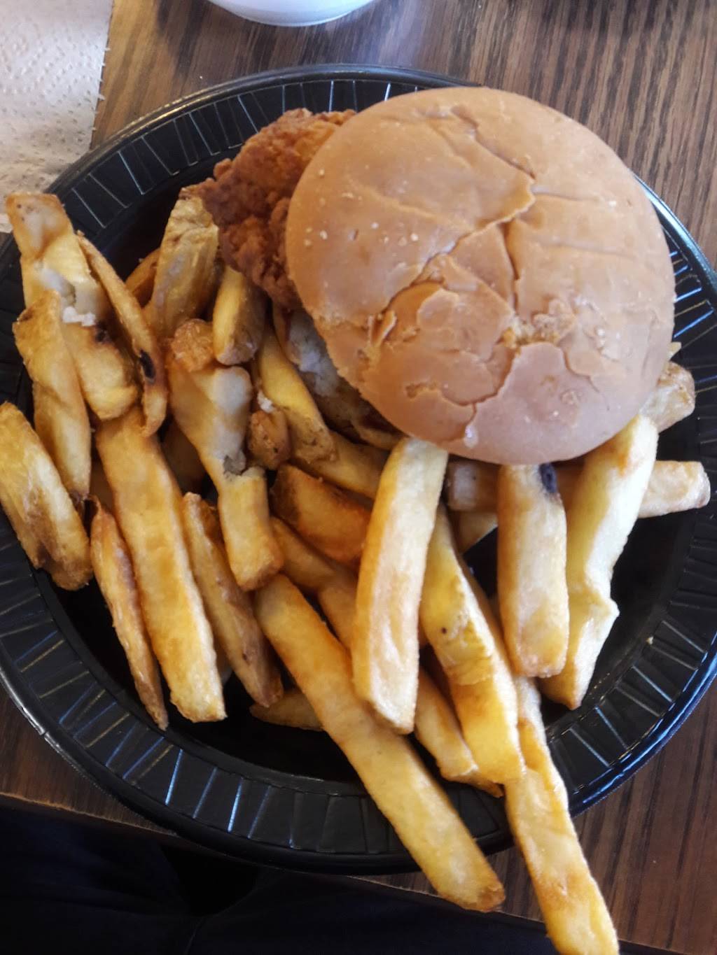 Bill Miller Bar-B-Q | restaurant | 9202 Wurzbach Rd #1043, San Antonio, TX 78240, USA | 2106927373 OR +1 210-692-7373