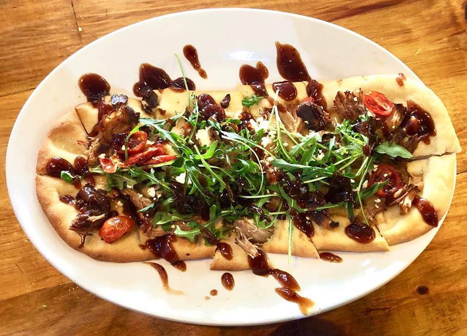 305 Lounge & Eatery | night club | 305 N Main St, Hendersonville, NC 28792, USA | 8285959656 OR +1 828-595-9656