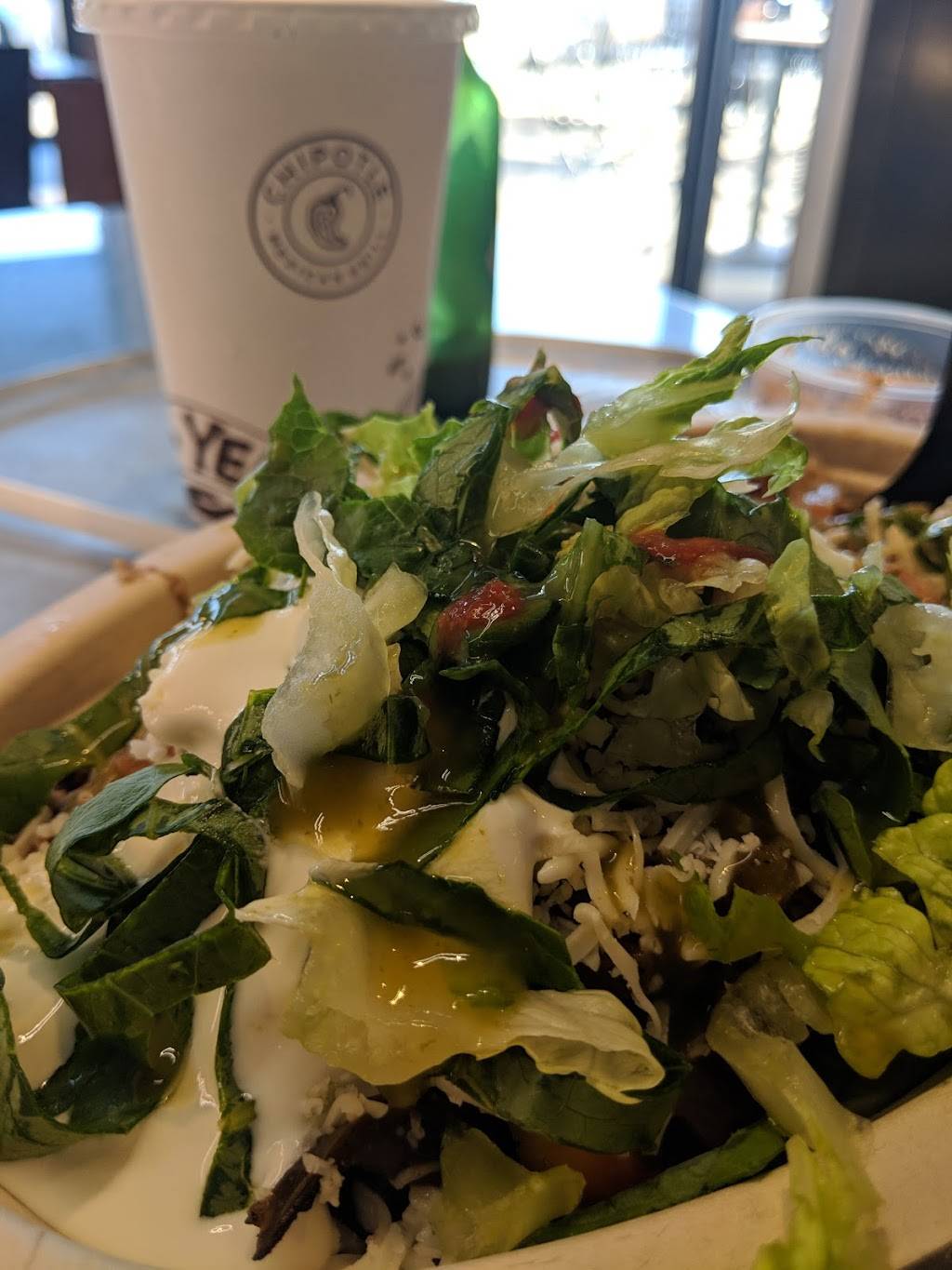 Chipotle Mexican Grill | restaurant | 5865 Poplar Ave Ste 104, Memphis, TN 38119, USA | 9014161944 OR +1 901-416-1944