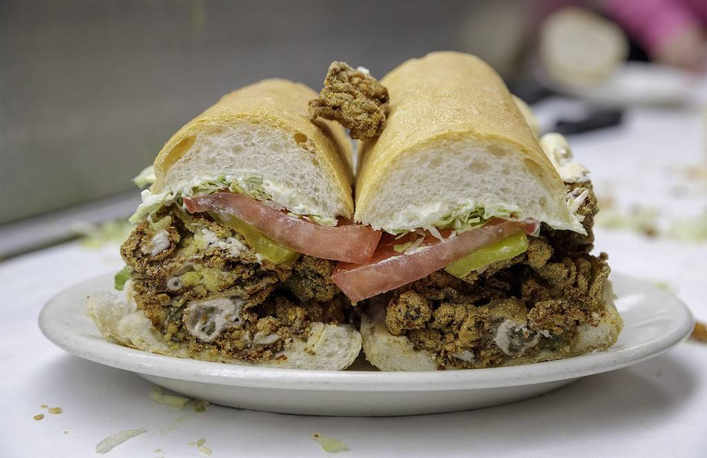 Rocky & Carlos Restaurant & Bar | restaurant | 613 W St Bernard Hwy, Chalmette, LA 70043, USA | 5042798323 OR +1 504-279-8323