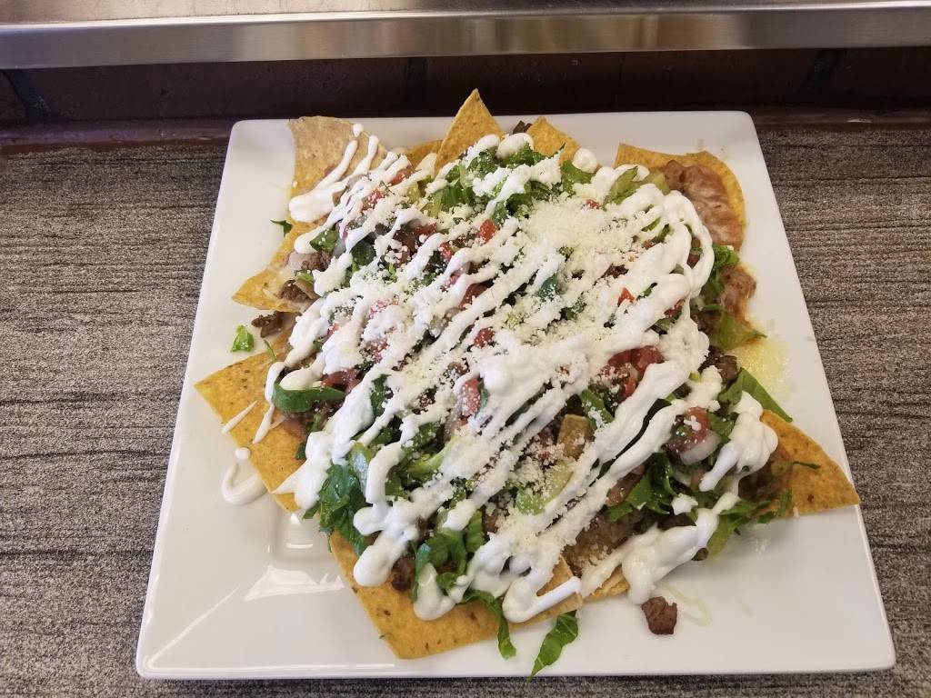 La Huarachita | restaurant | 3334 N Milwaukee Ave, Chicago, IL 60641, USA | 7736471983 OR +1 773-647-1983