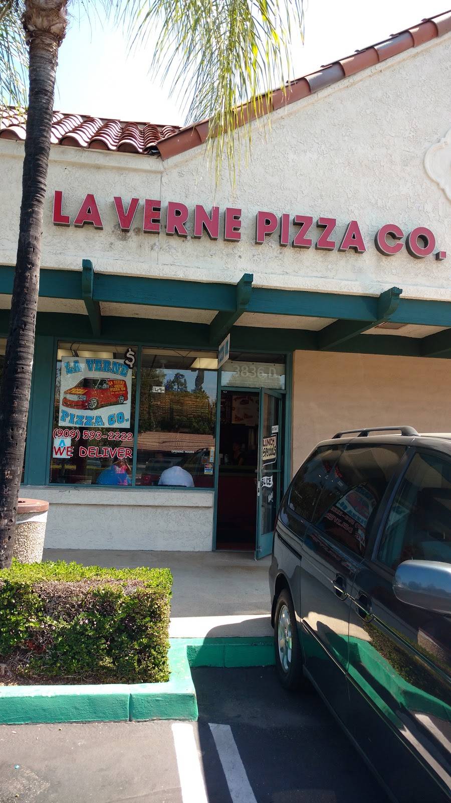 La Verne Pizza Co | restaurant | 3836 Emerald Ave, La Verne, CA 91750, USA | 9095932222 OR +1 909-593-2222