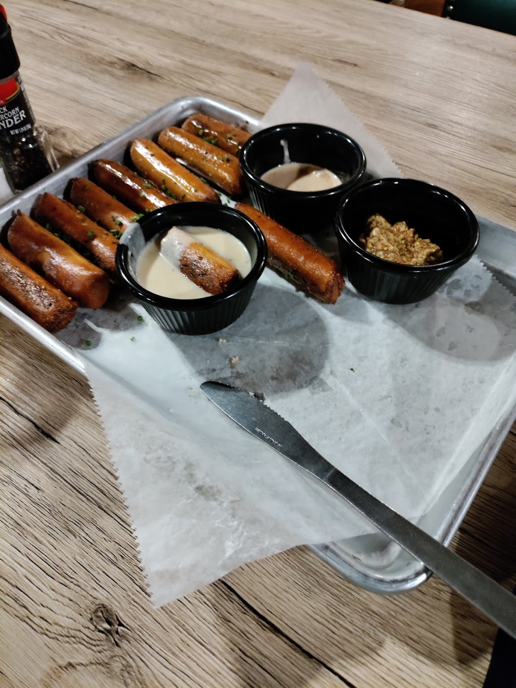 Tomahawk Tavern | restaurant | 2535 N State St, Bunnell, FL 32110, USA | 3863136002 OR +1 386-313-6002