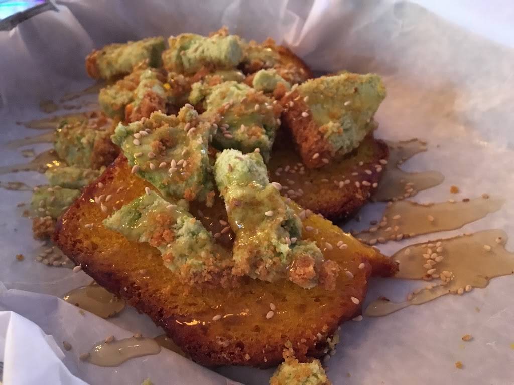 Wild Wings & Slots | night club | 10446 Cermak Rd, Westchester, IL 60154, USA | 7082238681 OR +1 708-223-8681