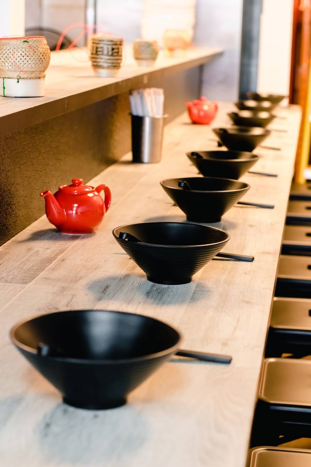 Ramen vs Pho | restaurant | 3747 W Shaw Ave, Fresno, CA 93711, USA | 5598402840 OR +1 559-840-2840