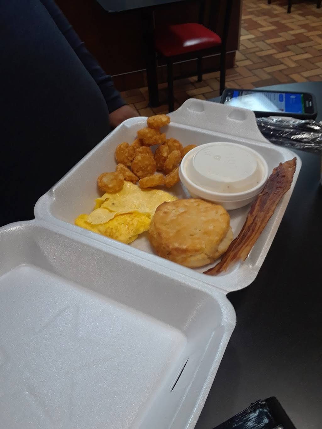 Hardees | restaurant | 520 Eastern Bypass, Richmond, KY 40475, USA | 8596242750 OR +1 859-624-2750