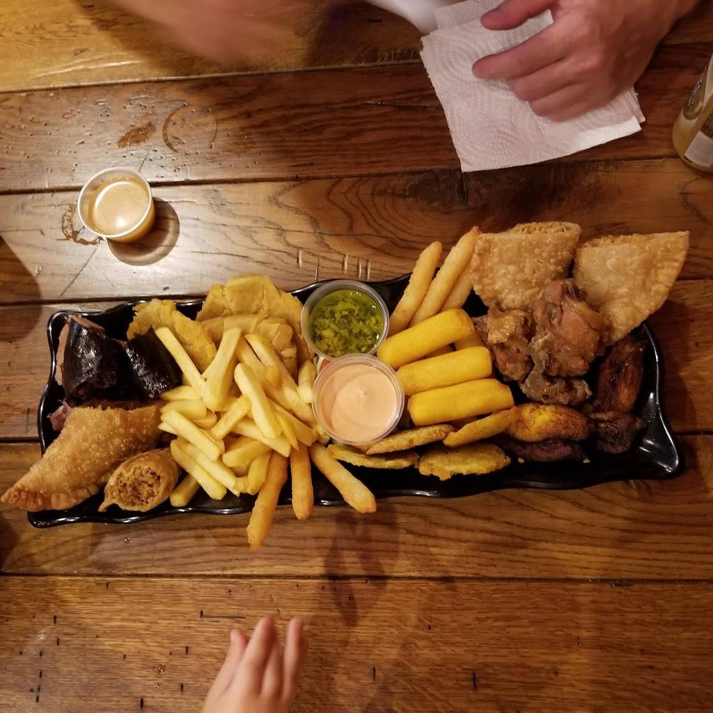 Lechonera Los Foros | restaurant | 8771 US-301, Jacksonville, FL 32234, USA | 9043459408 OR +1 904-345-9408