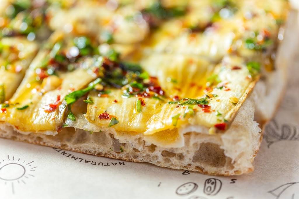 Bonci Pizzeria | restaurant | 1566 N Damen Ave, Chicago, IL 60622, USA | 8728293144 OR +1 872-829-3144