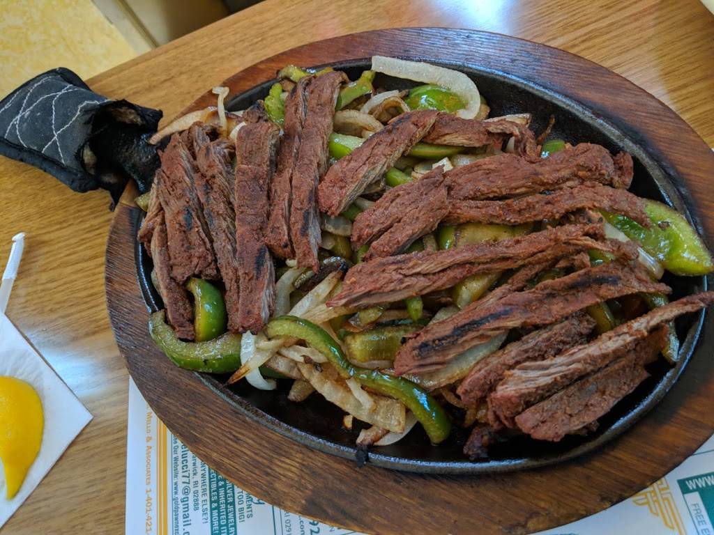 El Tapatio Mexican Restaurant | night club | 8220 Post Rd, North Kingstown, RI 02852, USA | 4012952280 OR +1 401-295-2280