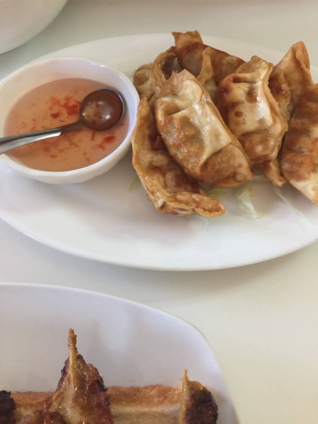 Asian Paradise Restaurant | restaurant | 463 W Visalia Rd, Farmersville, CA 93223, USA | 5597475611 OR +1 559-747-5611