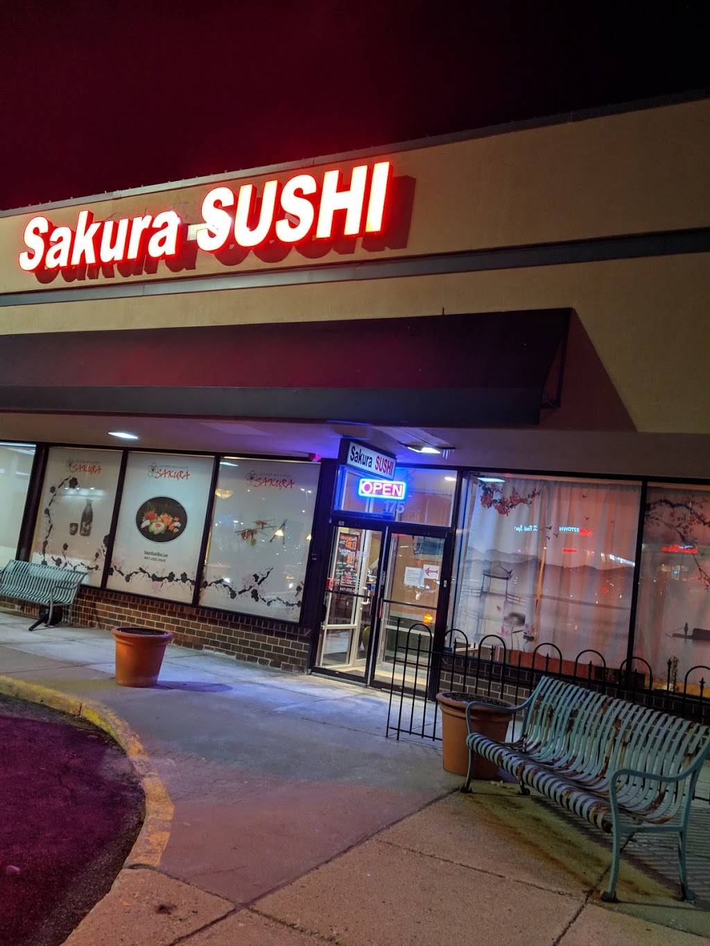 Sakura Sushi Japanese Restaurant - All you can eat | restaurant | 175 W Golf Rd, Schaumburg, IL 60195, USA | 8472522505 OR +1 847-252-2505