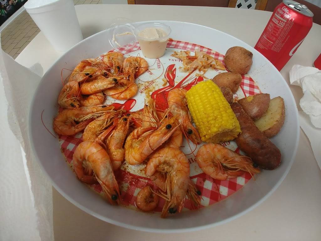 Bayou Cane Seafood Market | restaurant | 6539 W Main St, Houma, LA 70360, USA | 9858729775 OR +1 985-872-9775
