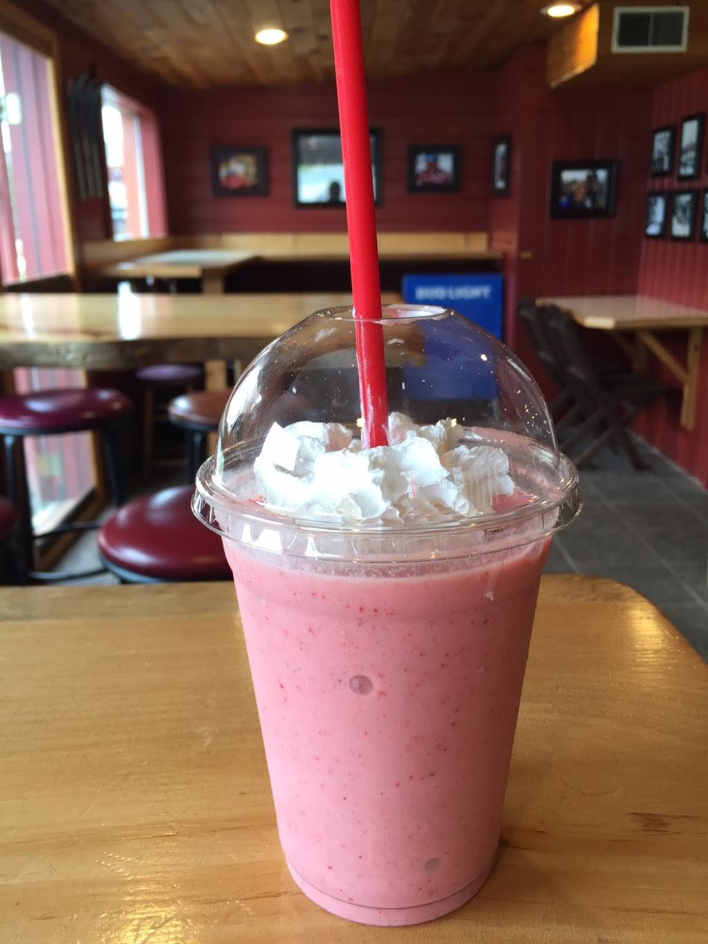 DEllies | cafe | Village West, 9000 Main St #5, Carrabassett Valley, ME 04947, USA | 2072372490 OR +1 207-237-2490