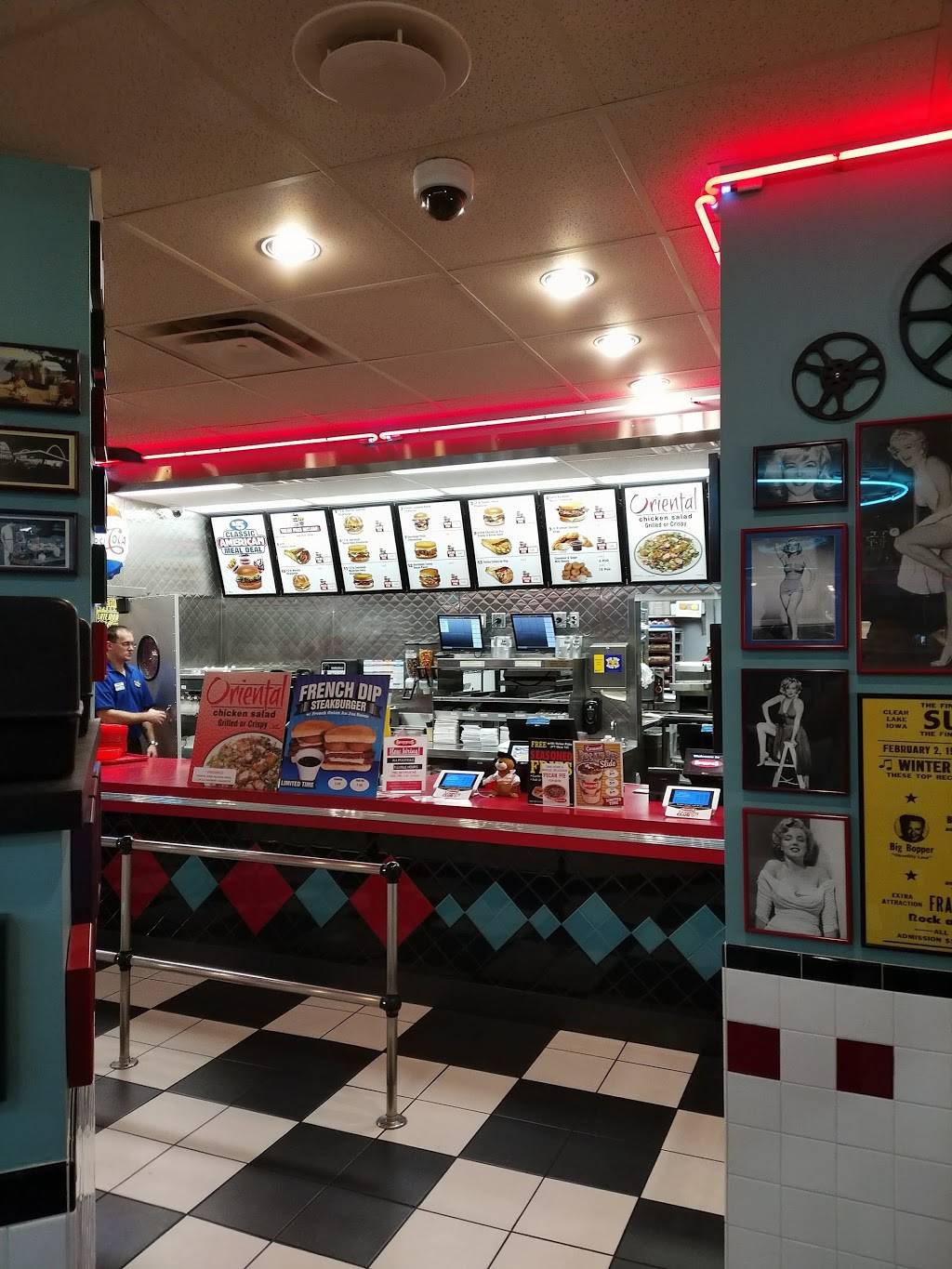 Spangles | restaurant | 2630 S 9th St, Salina, KS 67401, USA | 7858272525 OR +1 785-827-2525