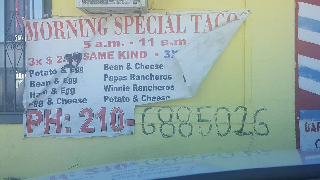 La Esquinita Mexican Restaurant | restaurant | 4705 Roosevelt Ave, San Antonio, TX 78214, USA | 2106885026 OR +1 210-688-5026