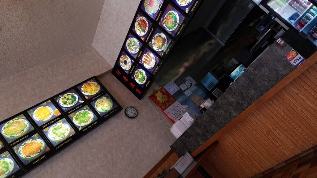 Super Wok | restaurant | 202 N Market St, Paxton, IL 60957, USA | 2173796868 OR +1 217-379-6868