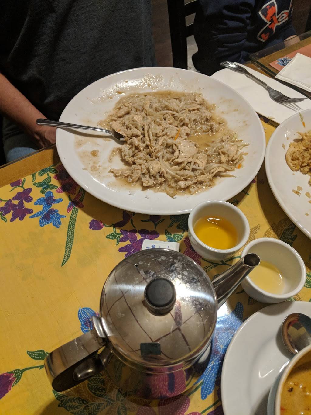 Go Bangkok Thai Cuisine | restaurant | 15800 Main St #200, Hesperia, CA 92345, USA | 7609982898 OR +1 760-998-2898