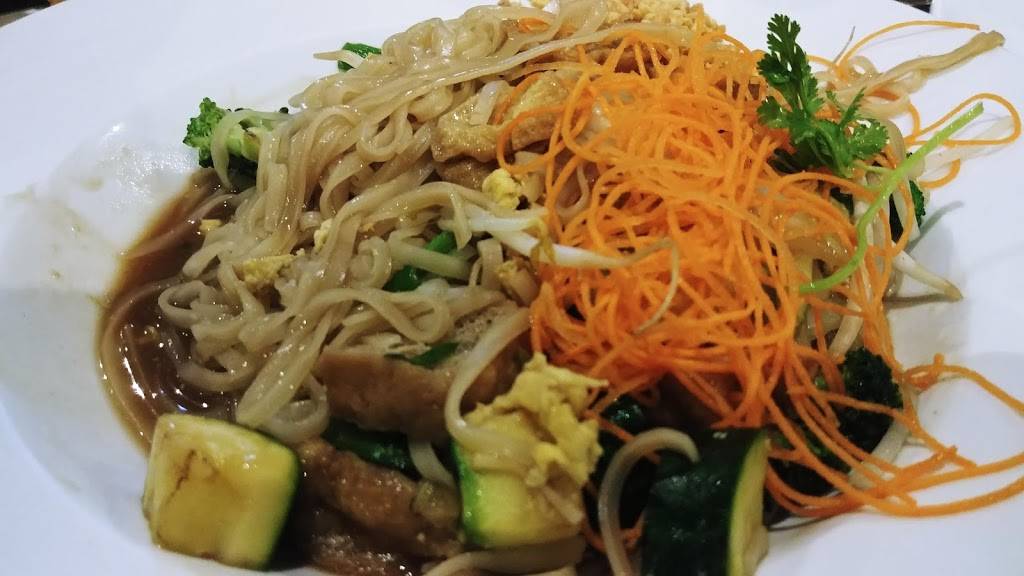 Spicy Thai Restaurant | restaurant | 208 Church St, St. Catharines, ON L2R 3E9, Canada | 9056878424 OR +1 905-687-8424