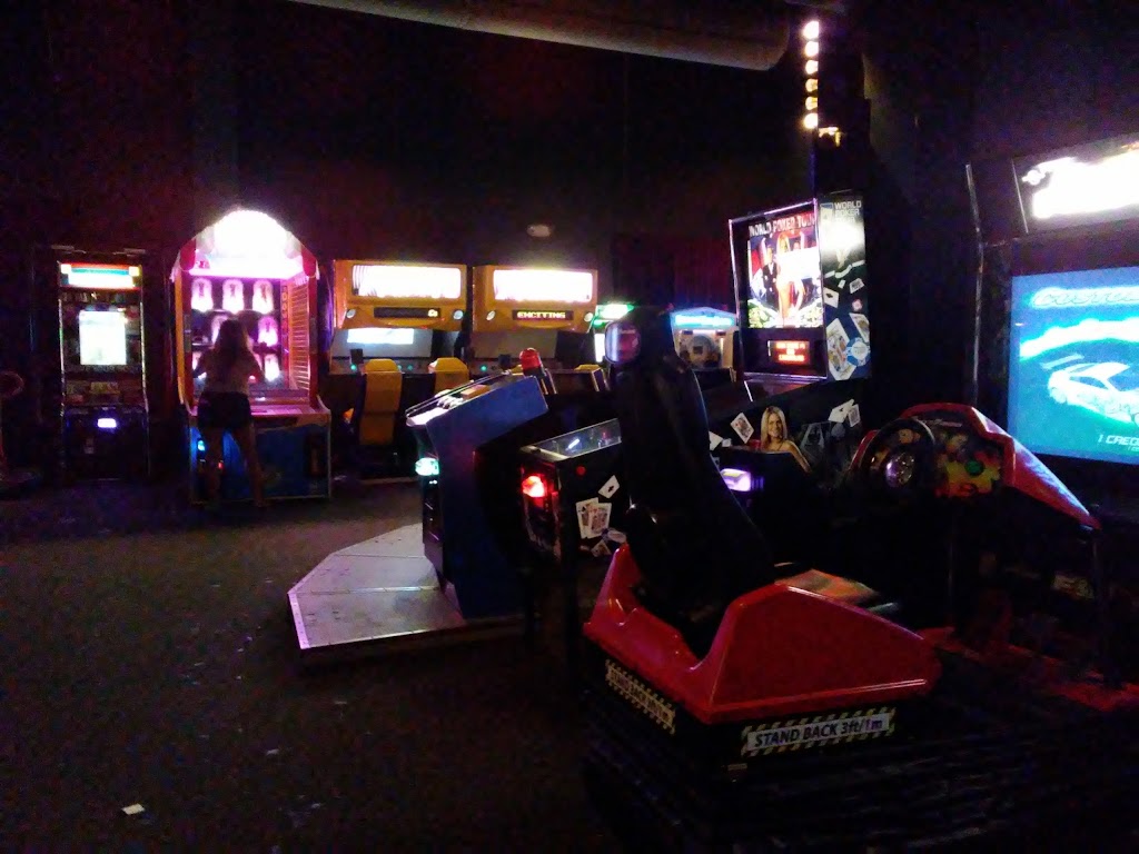 Hals Landing | restaurant | 6510 Arena Blvd, Laredo, TX 78041, USA | 9567274257 OR +1 956-727-4257