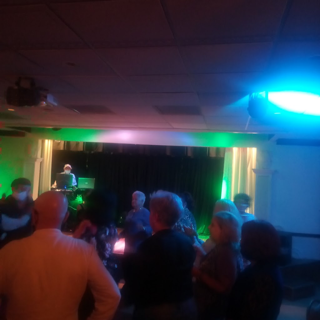 Its Just Wings | restaurant | 5705 NW 173rd Dr, Miami Lakes, FL 33015, USA | 4697313388 OR +1 469-731-3388