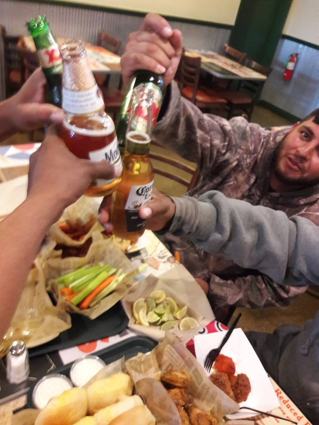 Wingstop | restaurant | 209 E Pleasant Run Rd, DeSoto, TX 75115, USA | 9722742727 OR +1 972-274-2727