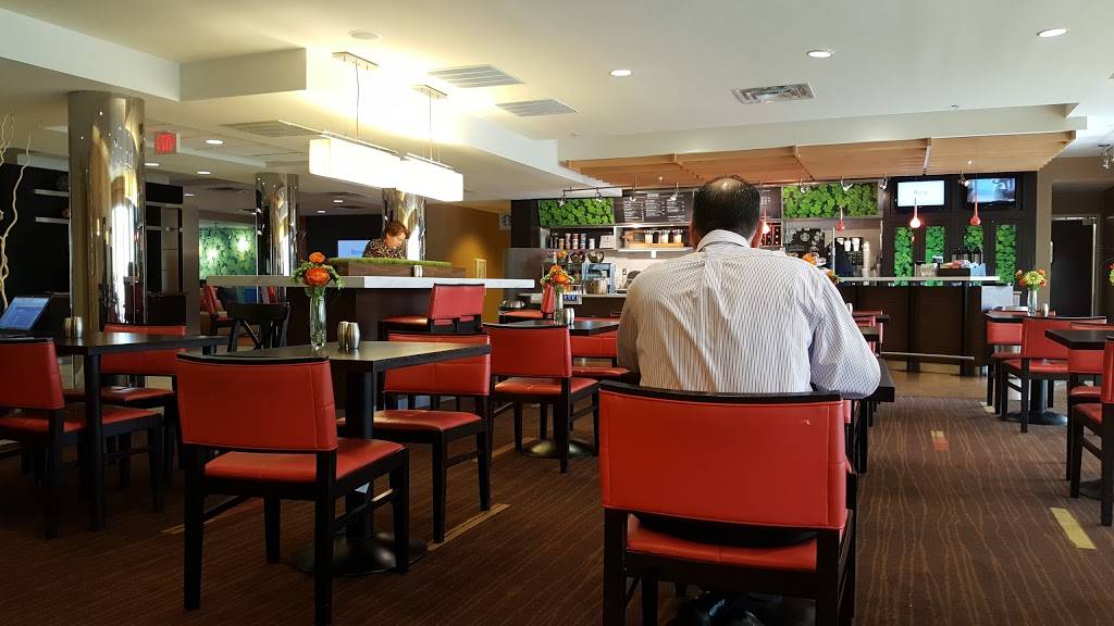 The Bistro – Eat. Drink. Connect.® | restaurant | 250 Davidson Ave, Somerset, NJ 08873, USA | 7322714555 OR +1 732-271-4555